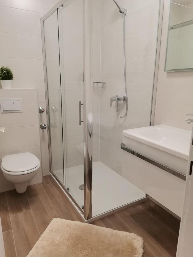 Apartments Dumencic Rab Mundanije Экстерьер фото