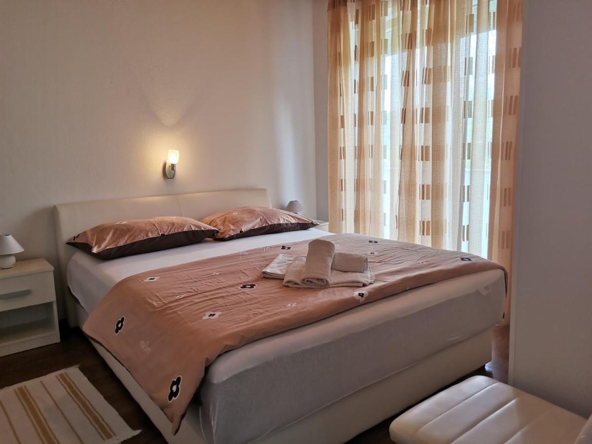 Apartments Dumencic Rab Mundanije Экстерьер фото